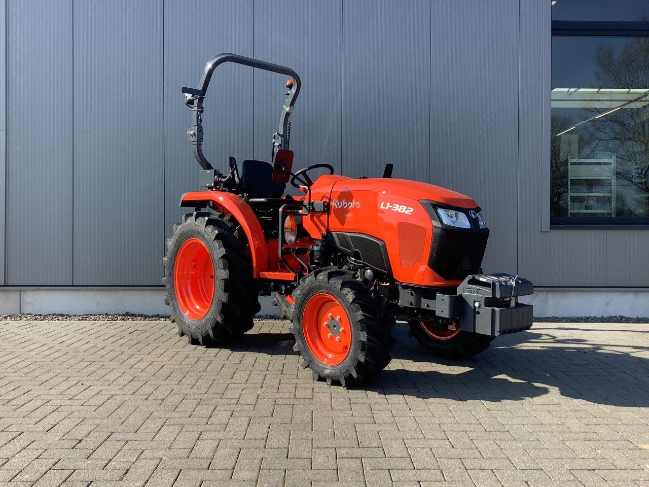Traktor типа Kubota L1-382, Neumaschine в Beckum (Фотография 4)