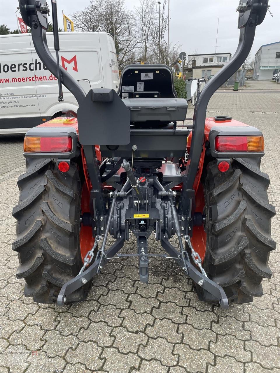 Traktor типа Kubota L1-382HR, Neumaschine в Tönisvorst (Фотография 3)