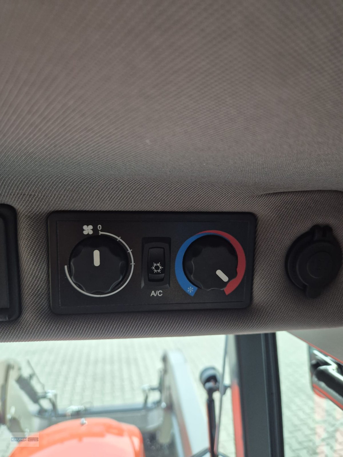 Traktor Türe ait Kubota L1-522, Neumaschine içinde Malterdingen (resim 6)