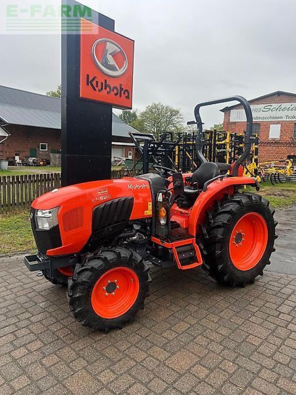 Traktor от тип Kubota l1-522, Gebrauchtmaschine в SUDERBURG/HOLXEN (Снимка 1)