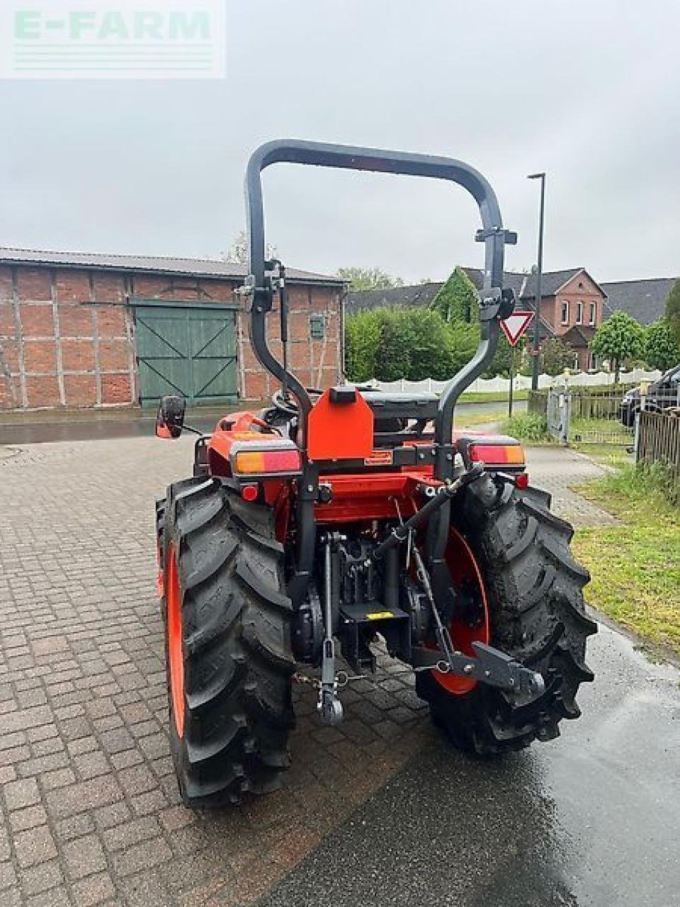 Traktor от тип Kubota l1-522, Gebrauchtmaschine в SUDERBURG/HOLXEN (Снимка 3)