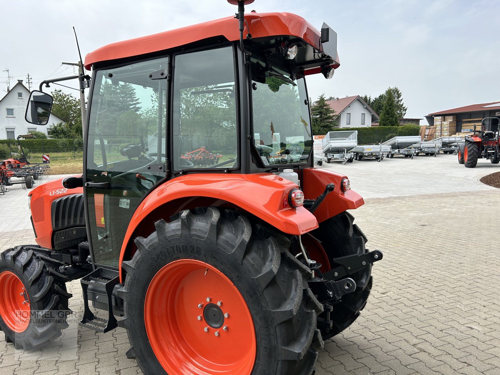 Traktor des Typs Kubota L1522 L1-522 Traktor mit Kabine, Neumaschine in Bopfingen (Bild 4)
