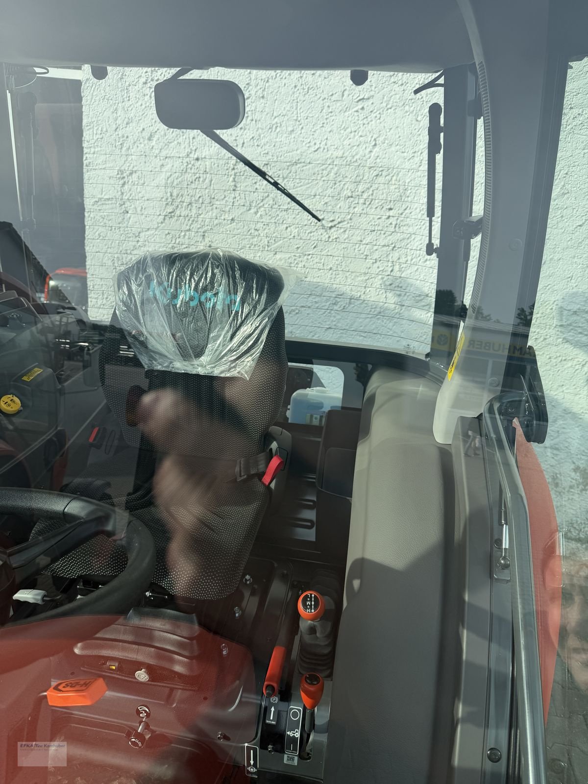 Traktor типа Kubota L2-452 DHC, Gebrauchtmaschine в Erlbach (Фотография 10)