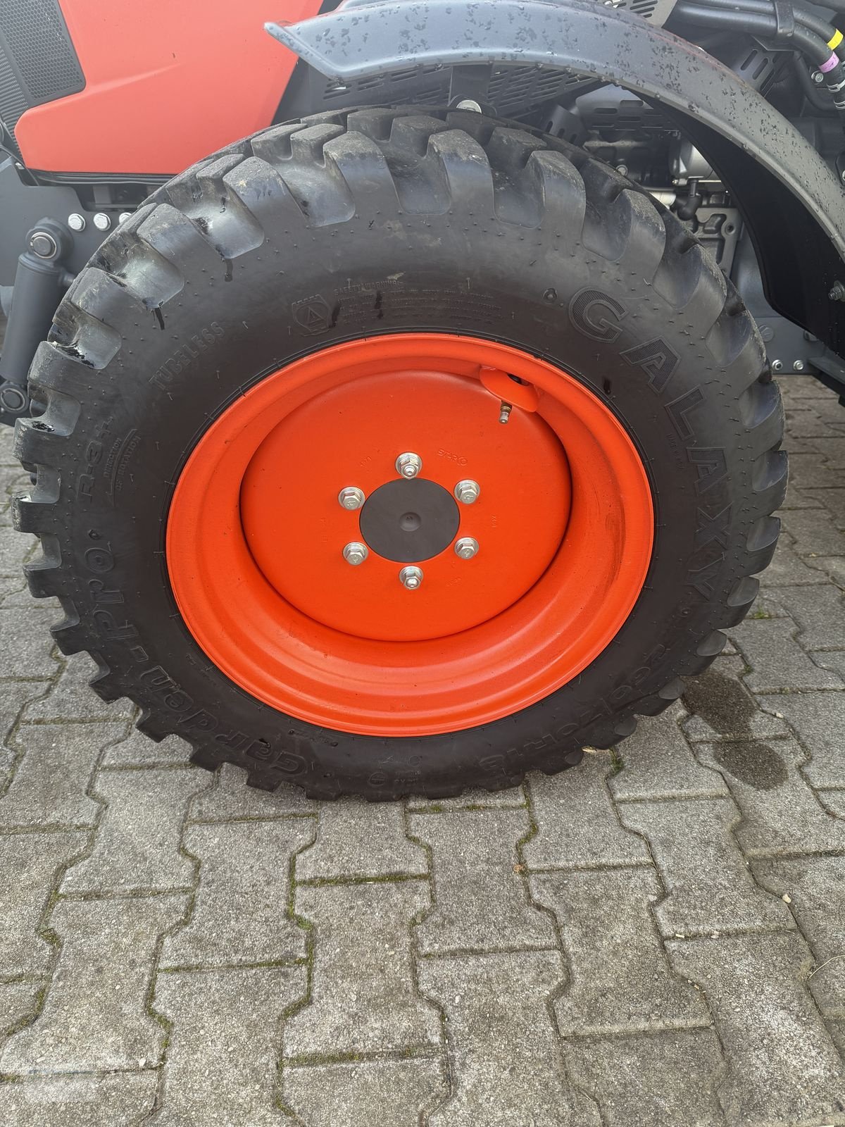 Traktor типа Kubota L2-452 DHC, Gebrauchtmaschine в Erlbach (Фотография 9)