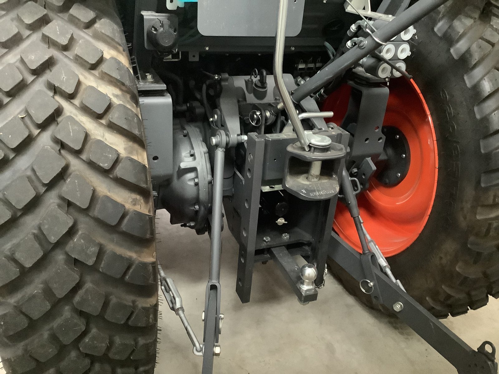 Traktor типа Kubota L2-622, Gebrauchtmaschine в Ertingen (Фотография 5)