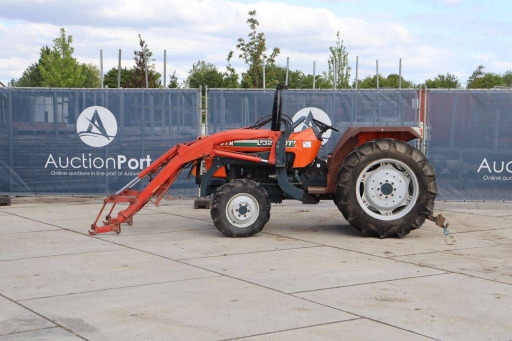 Traktor typu Kubota L3202DT, Gebrauchtmaschine v Antwerpen (Obrázok 2)