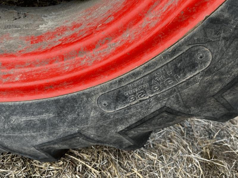 Traktor des Typs Kubota L4100, Gebrauchtmaschine in PLUMELEC (Bild 10)