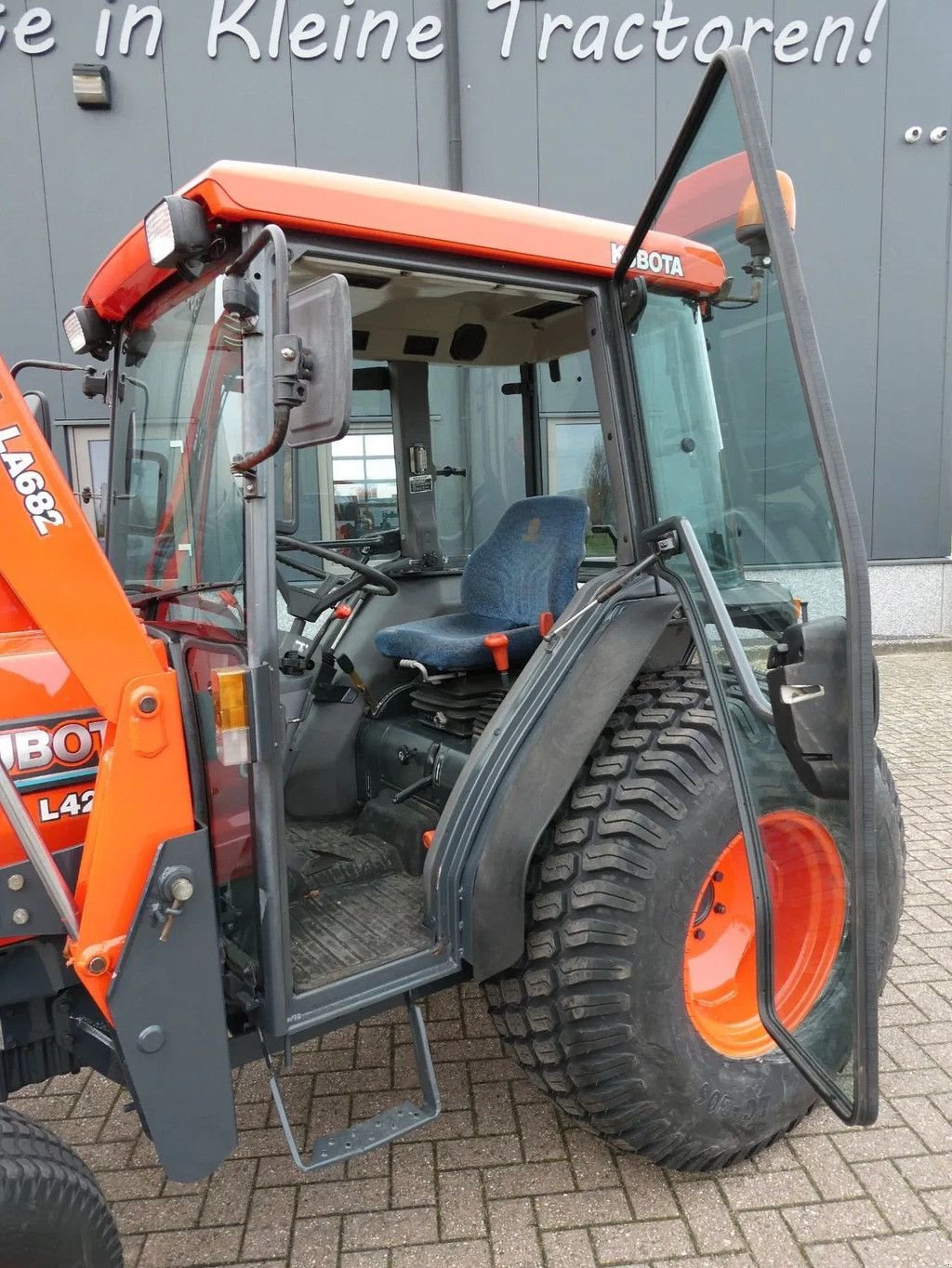 Traktor a típus Kubota L4200 4wd / 02704 Draaiuren / Voorlader, Gebrauchtmaschine ekkor: Swifterband (Kép 11)