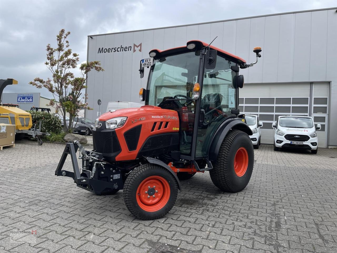 Traktor des Typs Kubota LX-401, Neumaschine in Tönisvorst (Bild 1)