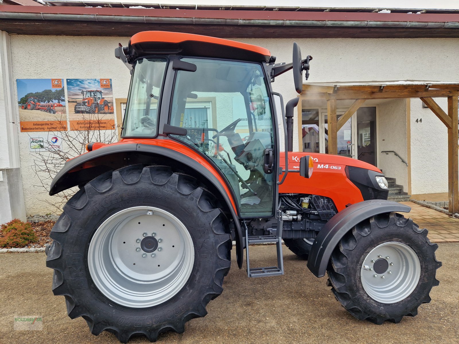 Traktor tip Kubota M 4063, Neumaschine in Gunzenhausen (Poză 2)