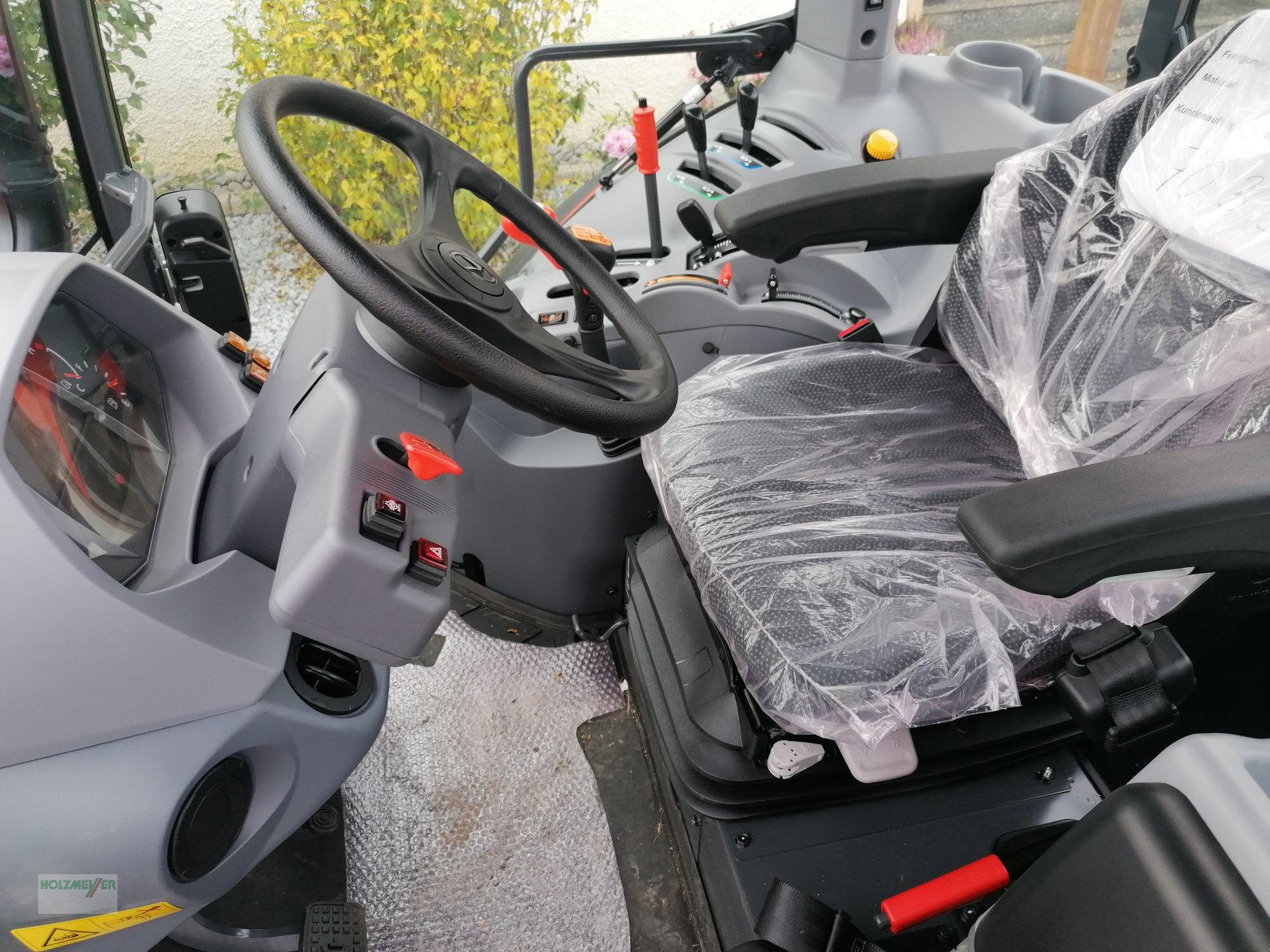 Traktor des Typs Kubota M 5092, Neumaschine in Gunzenhausen (Bild 5)