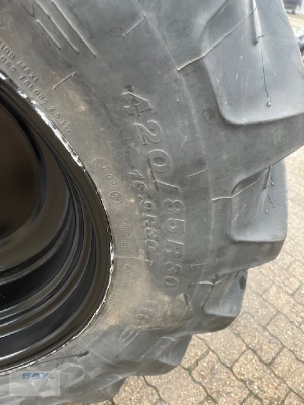 Traktor des Typs Kubota M 6040, Gebrauchtmaschine in Sulzbach (Bild 5)