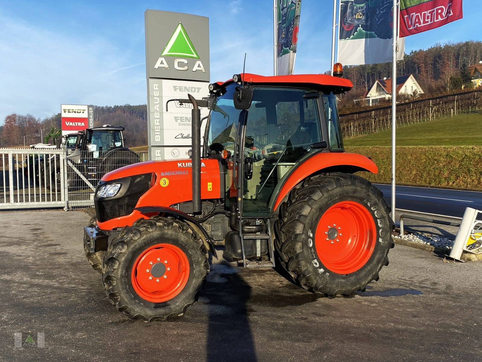 Traktor des Typs Kubota M 6060 DTHQ, Gebrauchtmaschine in Markt Hartmannsdorf (Bild 1)