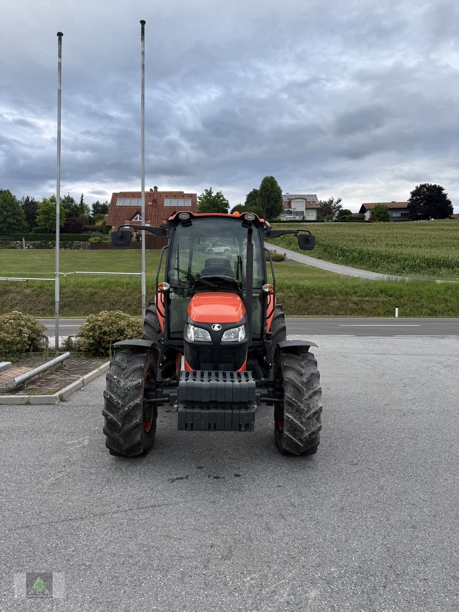 Traktor типа Kubota M 6060 DTHQ, Gebrauchtmaschine в Markt Hartmannsdorf (Фотография 2)