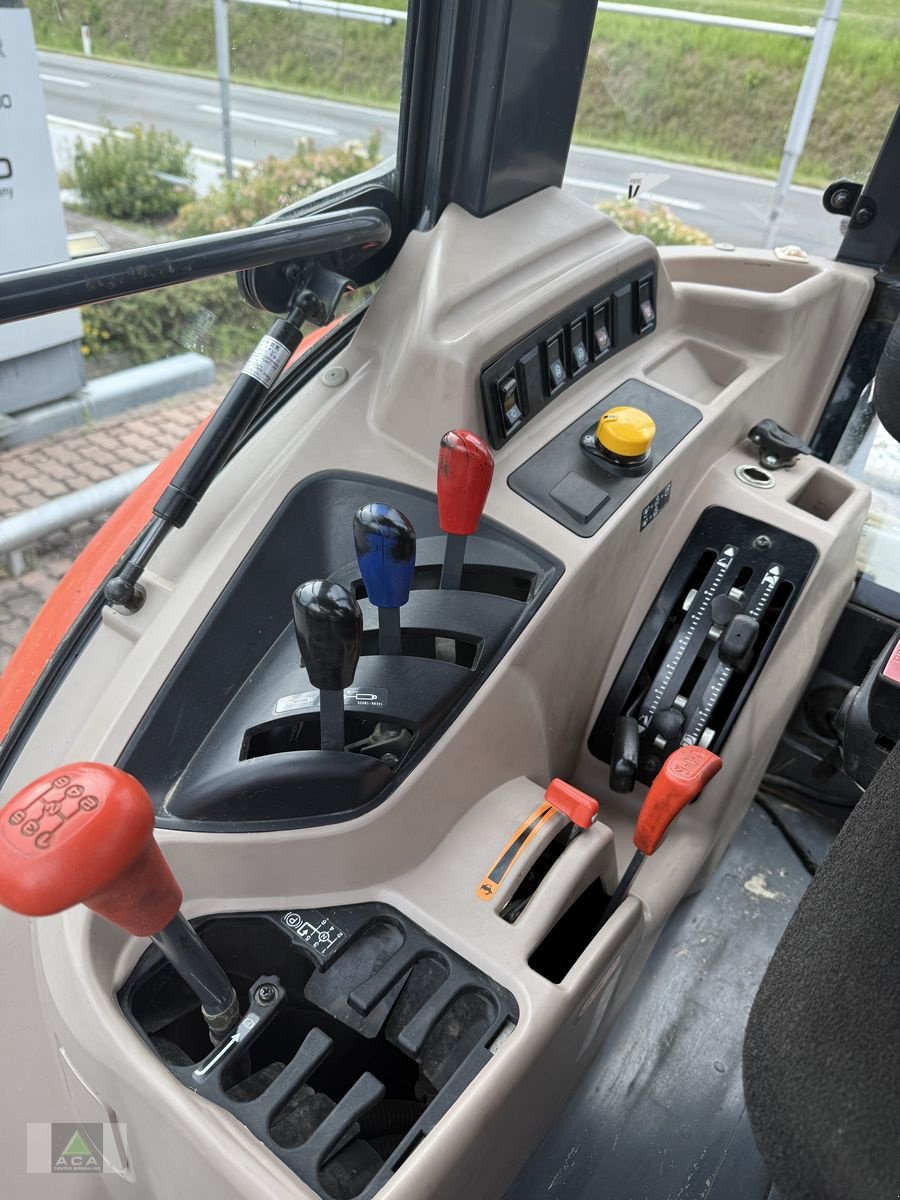 Traktor типа Kubota M 6060 DTHQ, Gebrauchtmaschine в Markt Hartmannsdorf (Фотография 5)