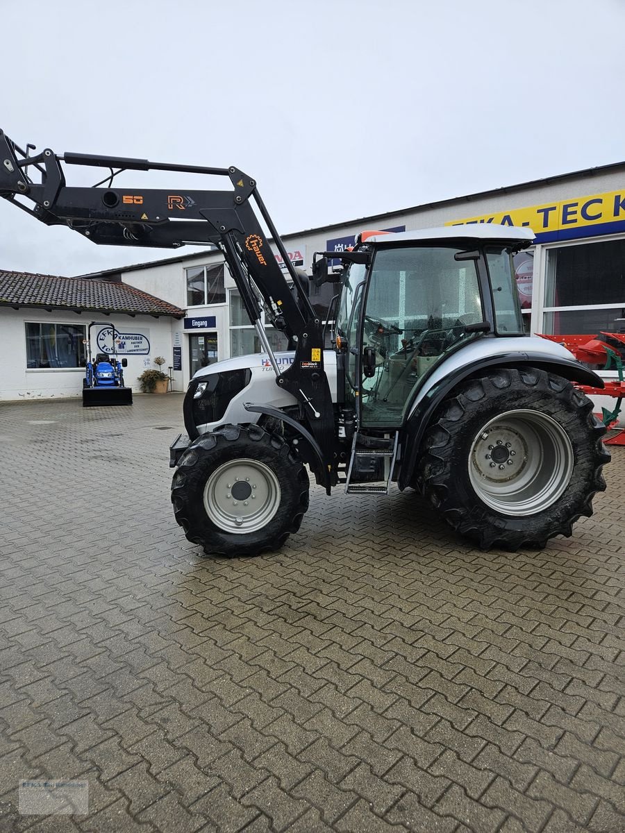 Traktor typu Kubota M 6060, Gebrauchtmaschine w Erlbach (Zdjęcie 2)