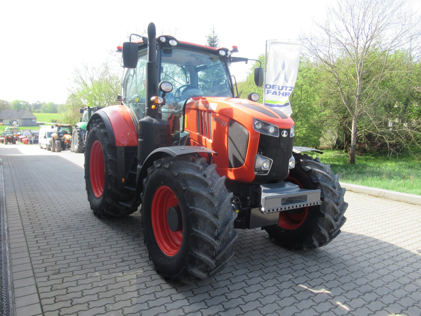 Traktor typu Kubota M 7133 Standart, Neumaschine v Waischenfeld (Obrázek 4)
