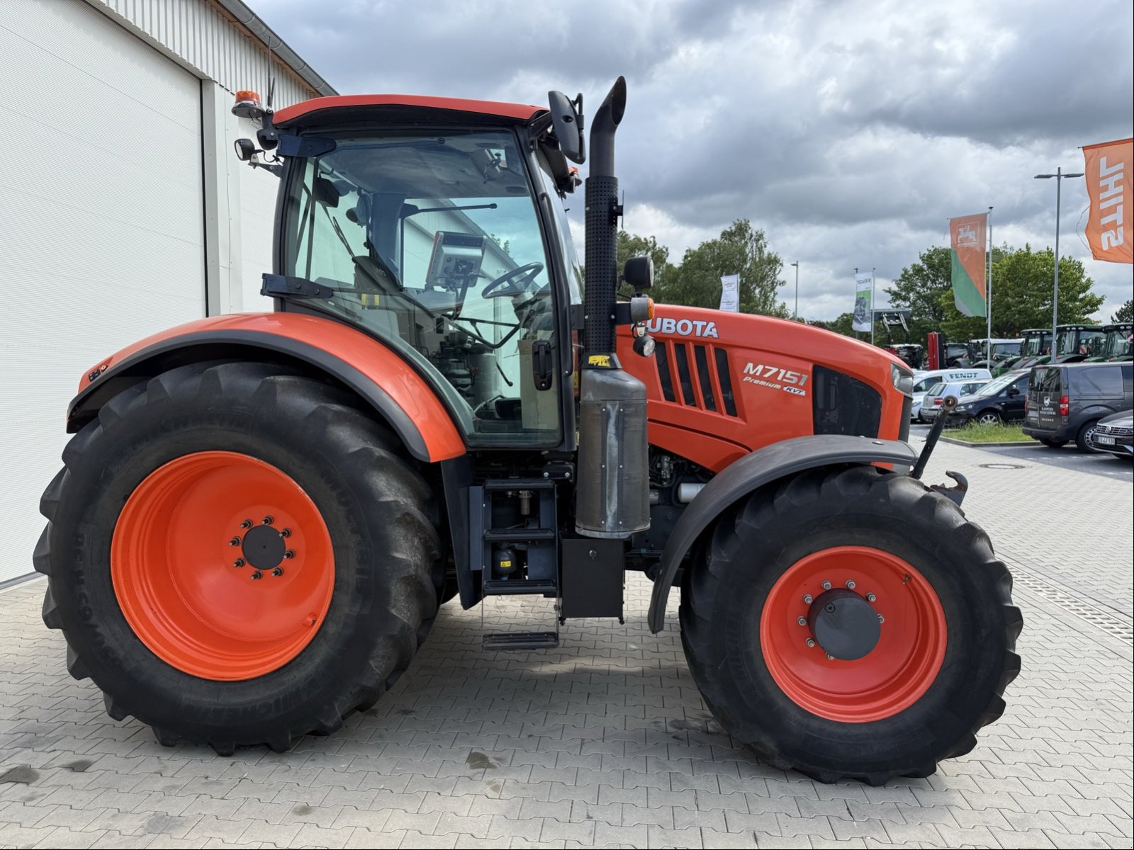 Traktor tip Kubota M 7151 KVT, Gebrauchtmaschine in Bad Oldesloe (Poză 11)