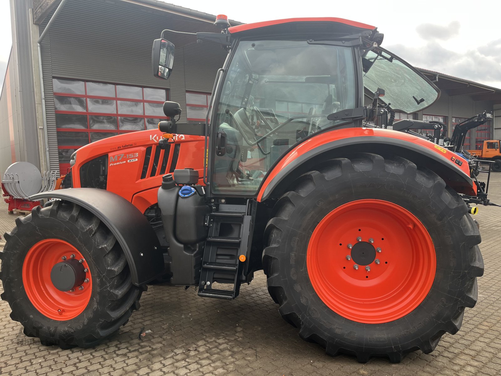 Traktor typu Kubota M 7153 KVT, Gebrauchtmaschine v Schweitenkirchen (Obrázek 12)