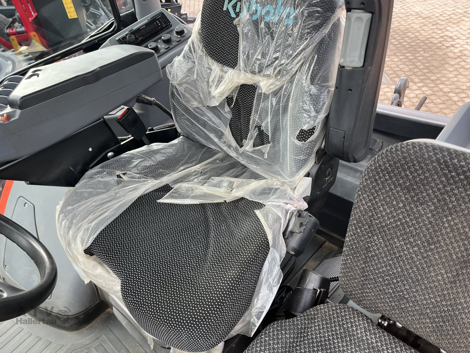 Traktor typu Kubota M 7153 KVT, Gebrauchtmaschine v Schweitenkirchen (Obrázek 14)