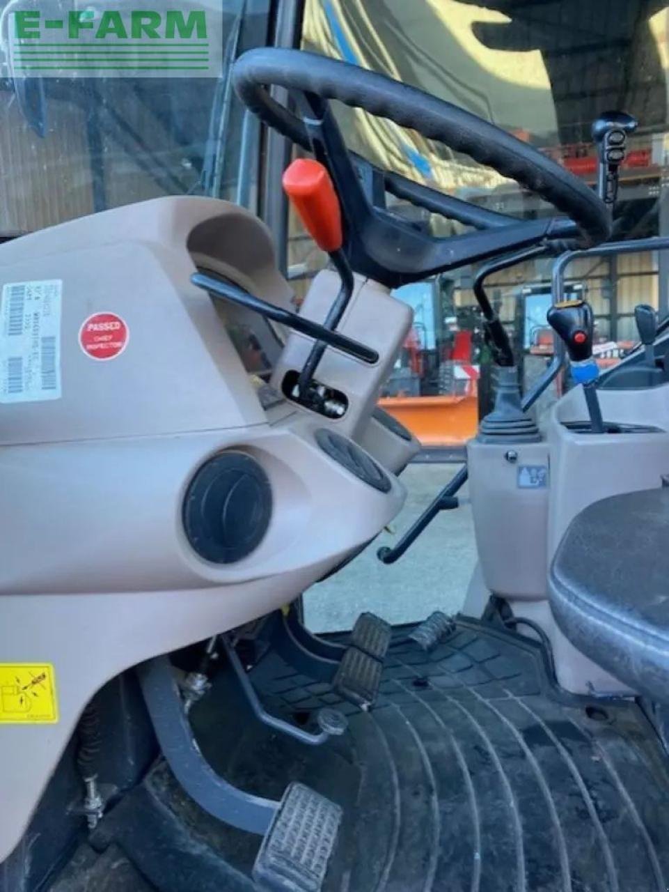 Traktor du type Kubota m 8560, Gebrauchtmaschine en JULIENRUPT (Photo 8)