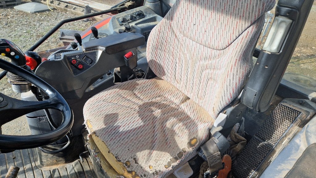 Traktor του τύπου Kubota M115 GXS-III, Gebrauchtmaschine σε BRECEY (Φωτογραφία 8)