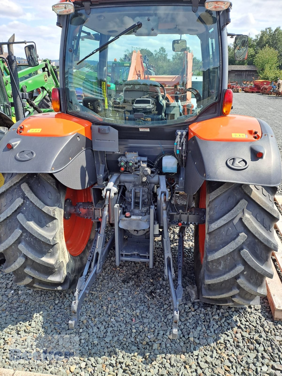 Traktor του τύπου Kubota M135-17 GX 2, Gebrauchtmaschine σε Weimar-Niederwalgern (Φωτογραφία 3)