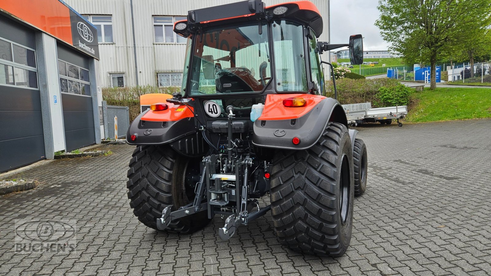 Traktor типа Kubota M4-063 CAB, Gebrauchtmaschine в Olpe (Фотография 9)