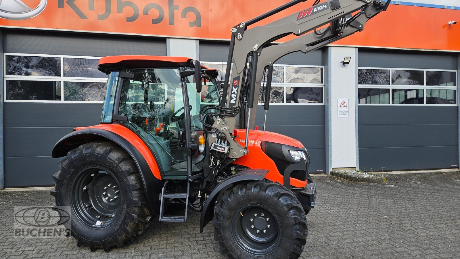 Traktor типа Kubota M4-063 Frontlader, Neumaschine в Olpe (Фотография 2)