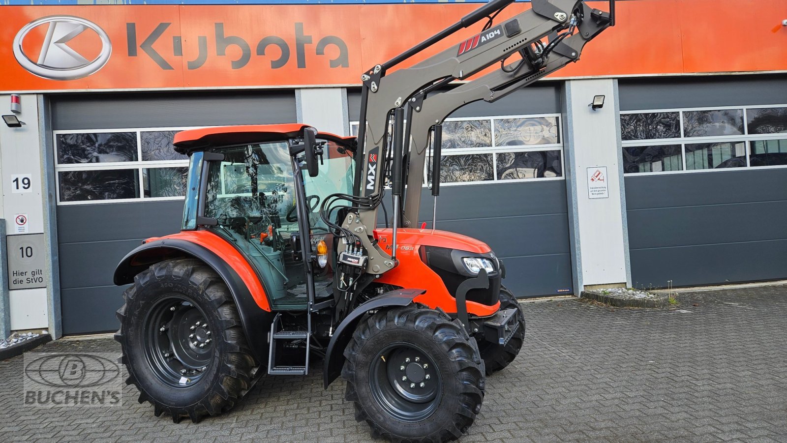 Traktor типа Kubota M4-063 Frontlader, Neumaschine в Olpe (Фотография 5)