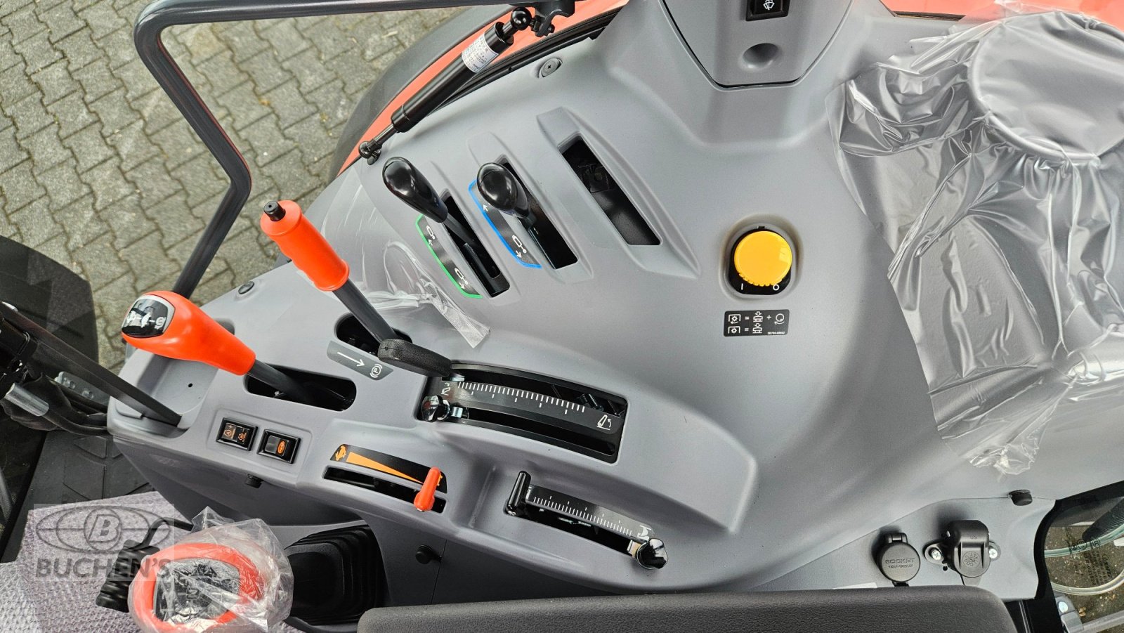 Traktor типа Kubota M4-063 Frontlader, Neumaschine в Olpe (Фотография 14)