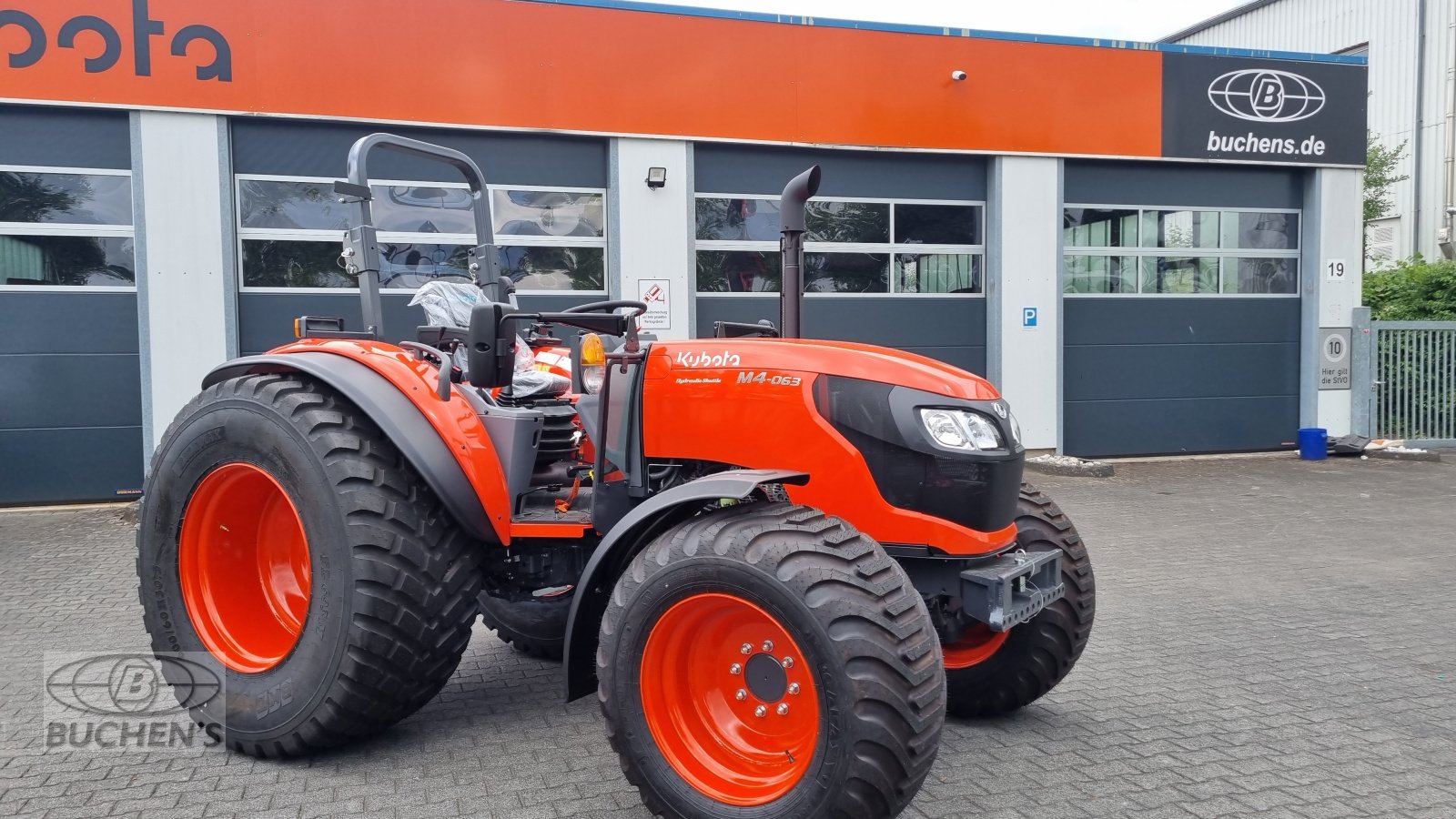 Traktor Türe ait Kubota M4-063 ROPS ab 0,99%, Neumaschine içinde Olpe (resim 2)