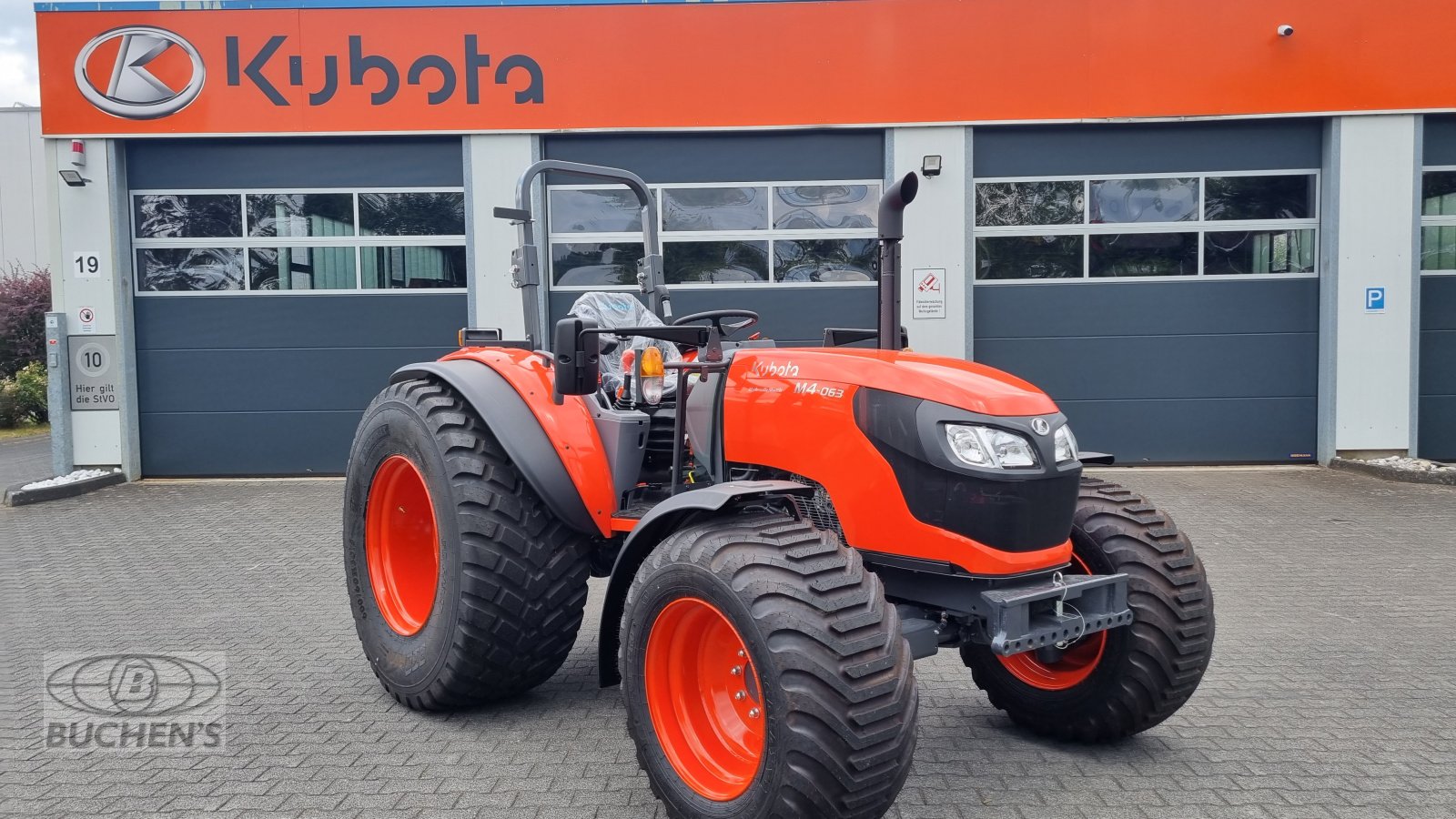 Traktor Türe ait Kubota M4-063 ROPS ab 0,99%, Neumaschine içinde Olpe (resim 5)