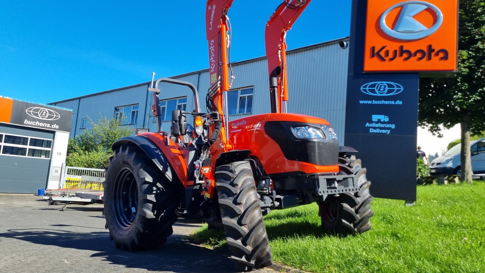 Traktor of the type Kubota M4-063 ROPS, Neumaschine in Olpe (Picture 5)