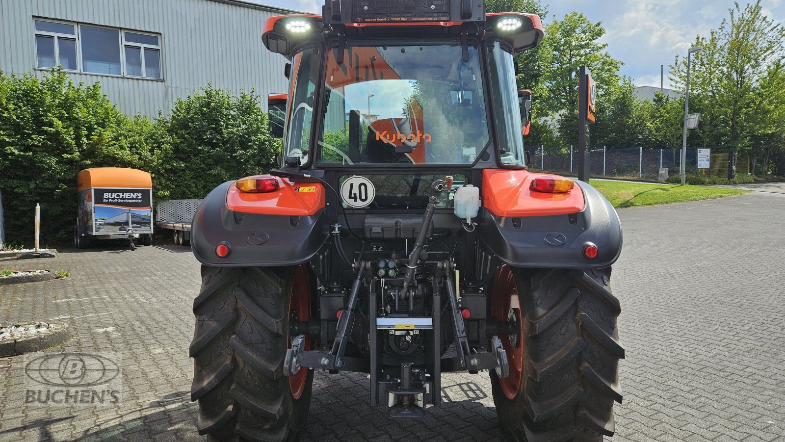 Traktor типа Kubota M4-063, Gebrauchtmaschine в Olpe (Фотография 9)