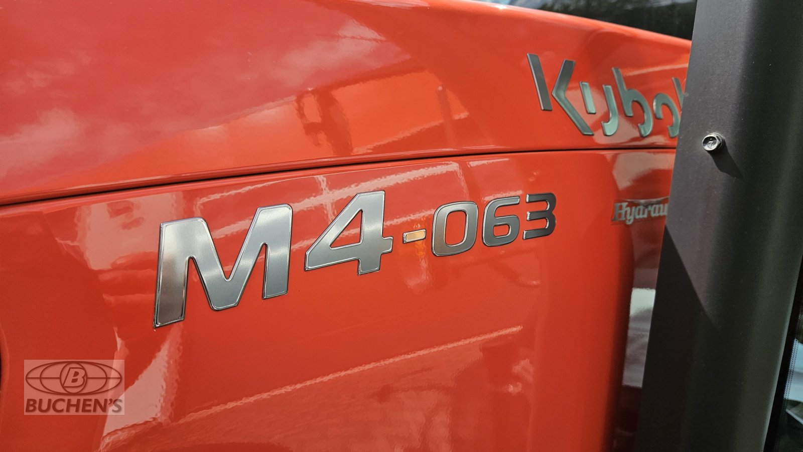 Traktor типа Kubota M4-063, Gebrauchtmaschine в Olpe (Фотография 11)