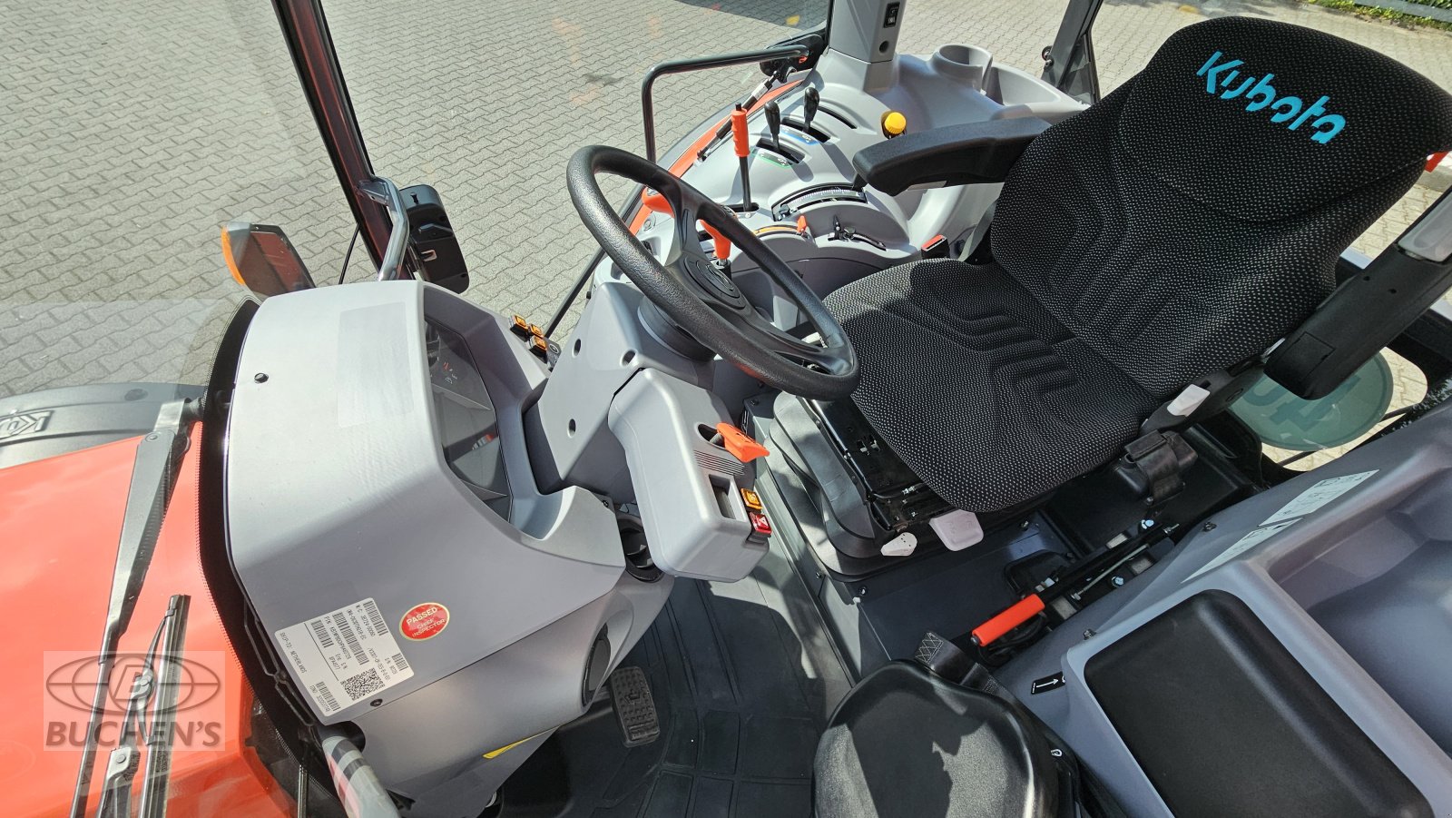 Traktor типа Kubota M4-063, Gebrauchtmaschine в Olpe (Фотография 15)