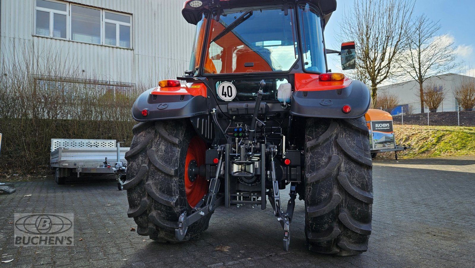 Traktor des Typs Kubota M4-073 ab 0,0%, Neumaschine in Olpe (Bild 4)