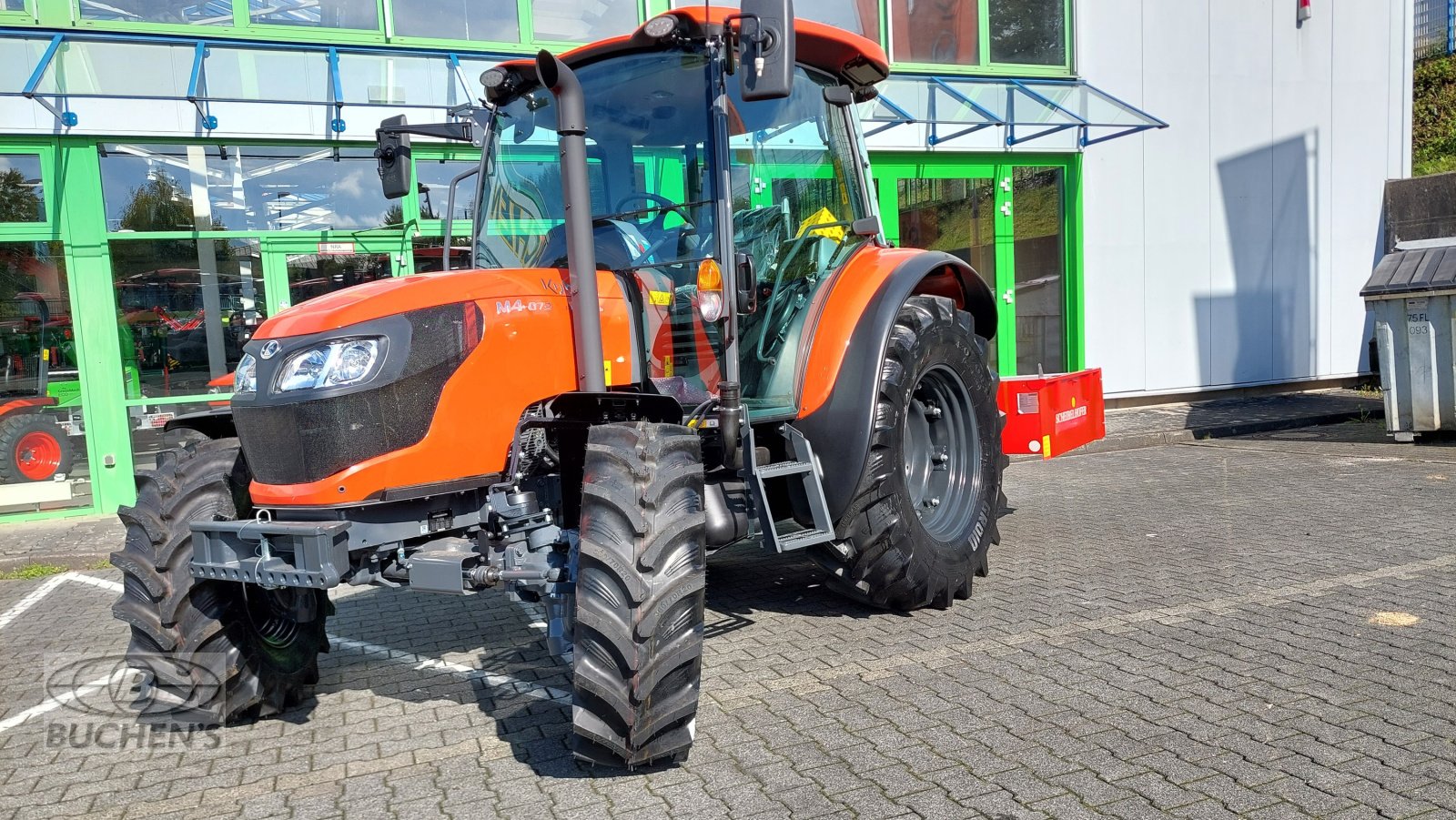 Traktor of the type Kubota M4-073 CAB, Neumaschine in Olpe (Picture 3)