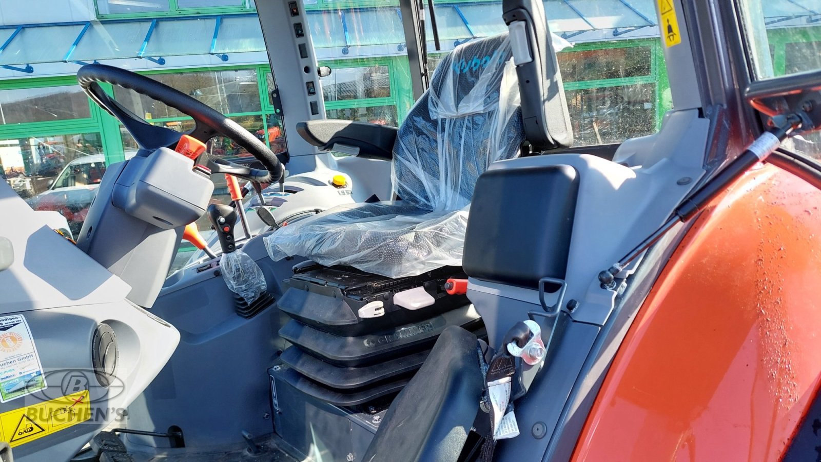 Traktor типа Kubota M4-073 CAB, Neumaschine в Olpe (Фотография 7)