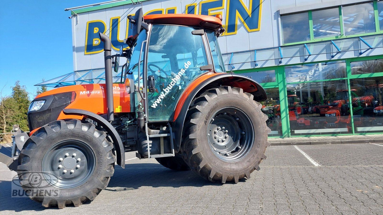 Traktor типа Kubota M4-073 CAB, Neumaschine в Olpe (Фотография 4)