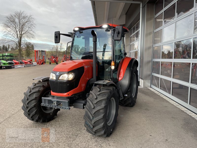 Kubota M4-073, Neumaschine, Baujahr: 2023, Betriebsstunden: 5 Stunden (Bild 1) Traktor des Typs Kubota M4-073, Neumaschine in Biessenhofen (Bild 1)