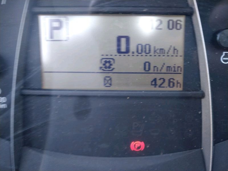 Traktor des Typs Kubota M4063 ROPS, Gebrauchtmaschine in Liebenwalde (Bild 5)