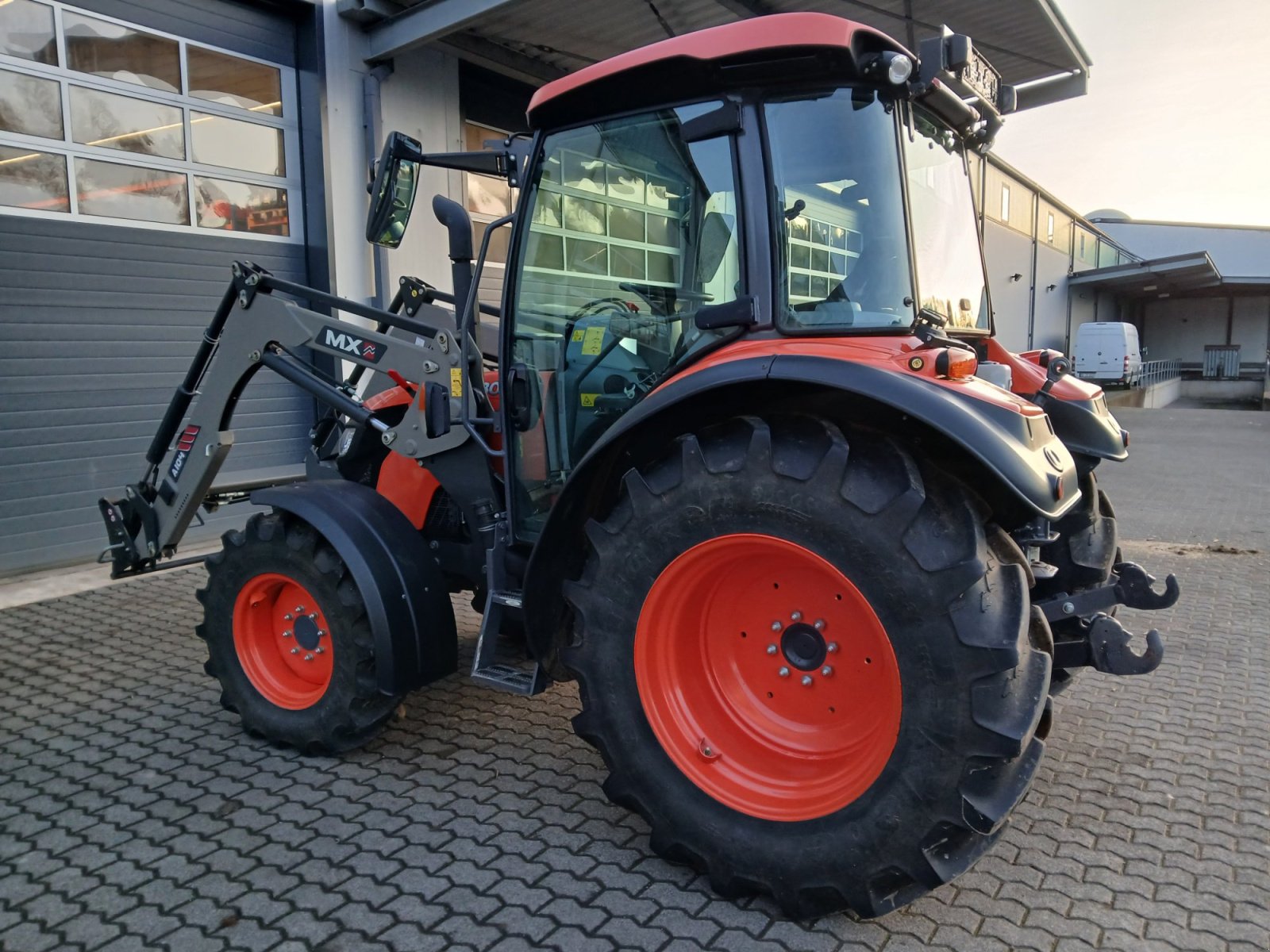 Traktor za tip Kubota M5-072, Gebrauchtmaschine u Saarland - Püttlingen (Slika 4)
