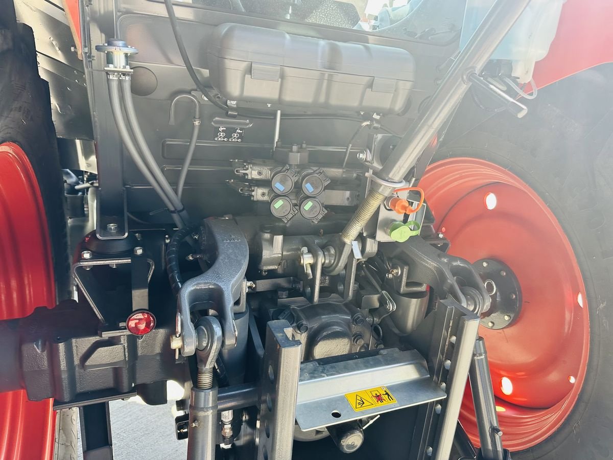 Traktor des Typs Kubota M5-112 Kabine, Neumaschine in Hohenruppersdorf (Bild 8)