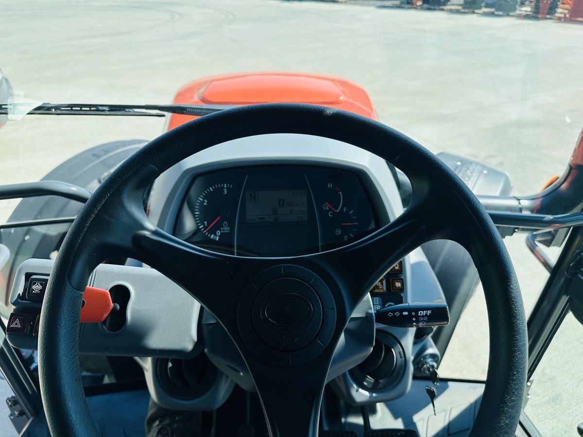 Traktor des Typs Kubota M5-112 Kabine, Neumaschine in Hohenruppersdorf (Bild 16)