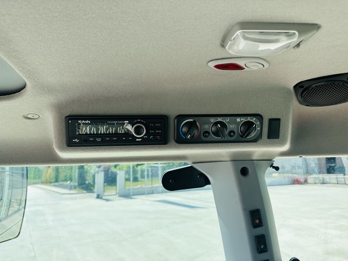 Traktor des Typs Kubota M5-112 Kabine, Neumaschine in Hohenruppersdorf (Bild 14)