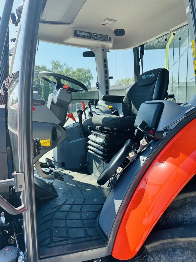 Traktor des Typs Kubota M5-112 Kabine, Neumaschine in Hohenruppersdorf (Bild 12)