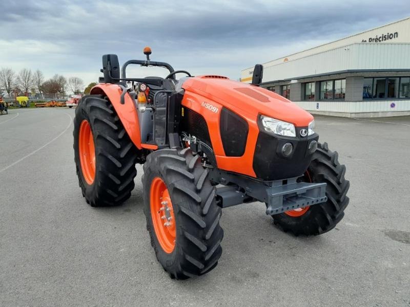 Traktor des Typs Kubota M5091, Gebrauchtmaschine in ANTIGNY (Bild 3)
