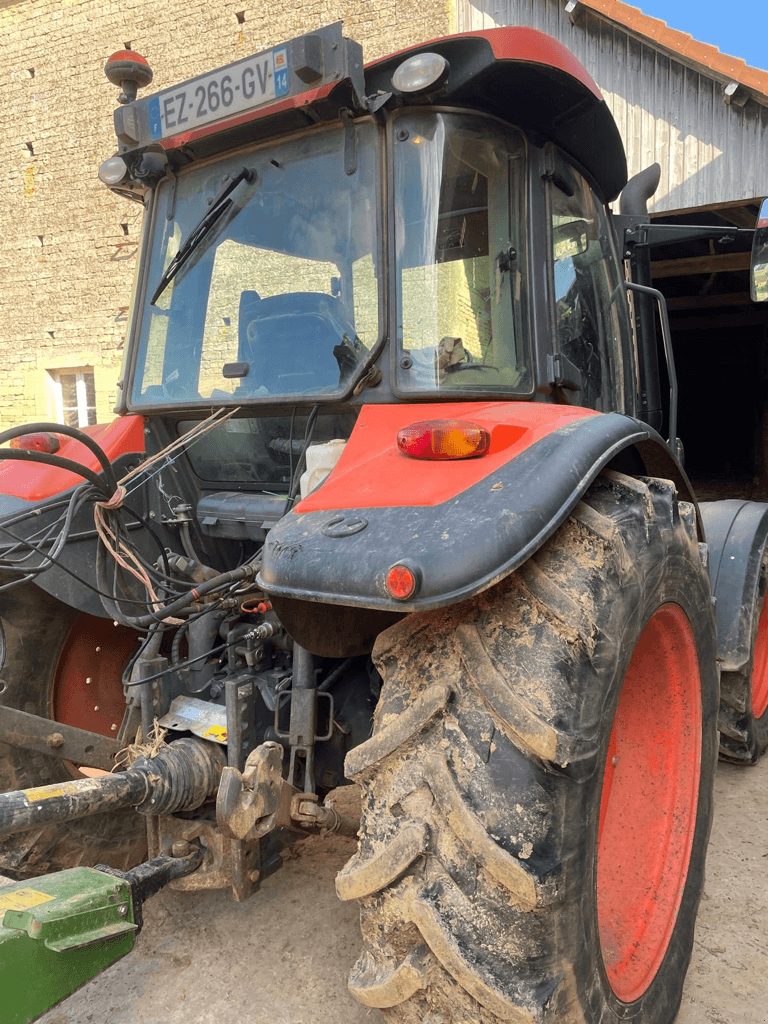 Traktor del tipo Kubota M5091, Gebrauchtmaschine en CINTHEAUX (Imagen 2)